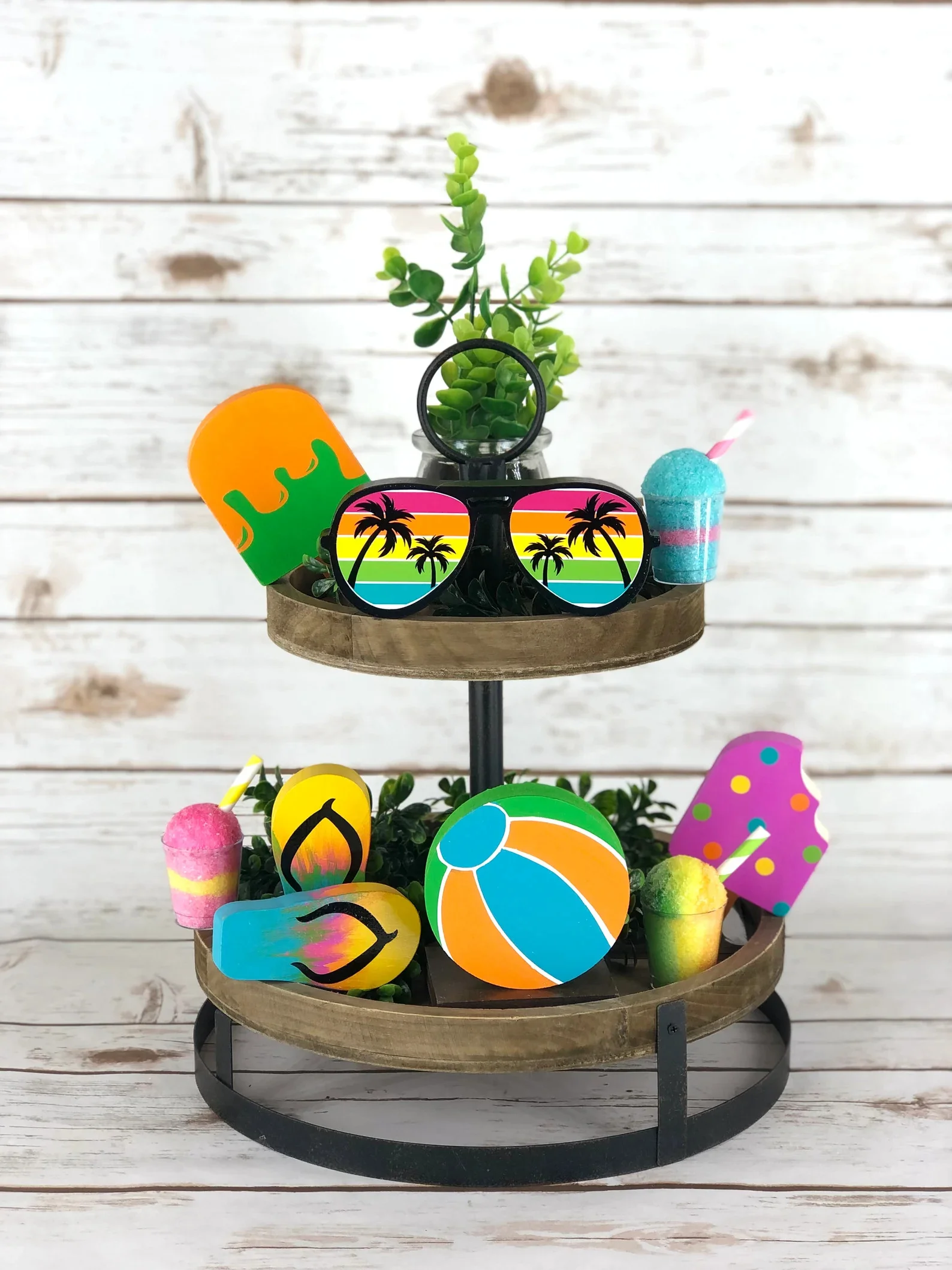 12. 多层托盘夏日欢乐装饰