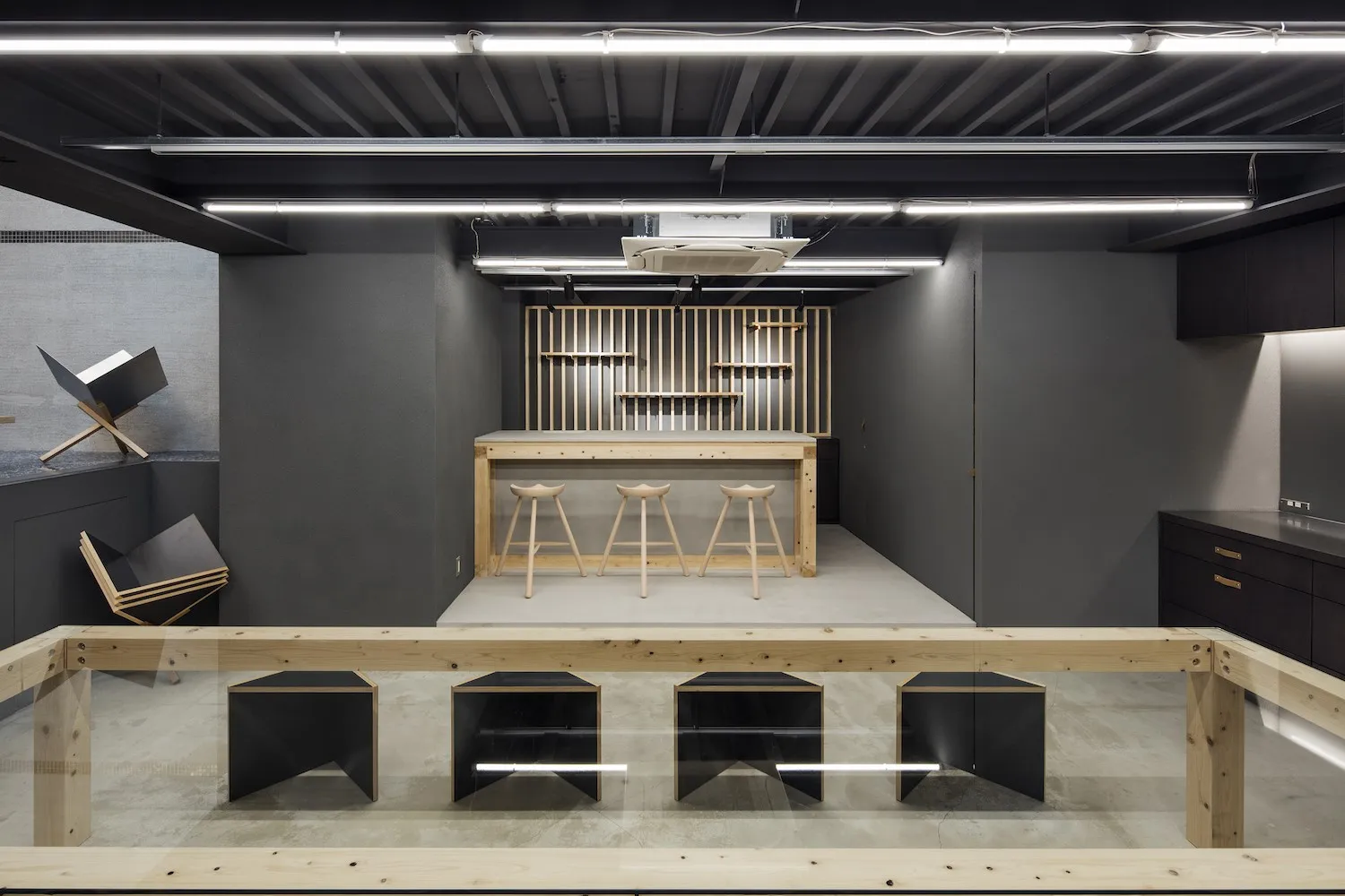 DDAA设计的多彩住宅，位于日本东京都港区