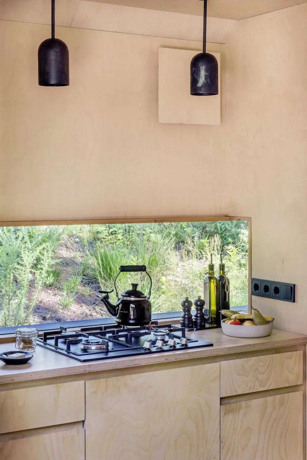 梦幻木质玻璃开放式观景小屋