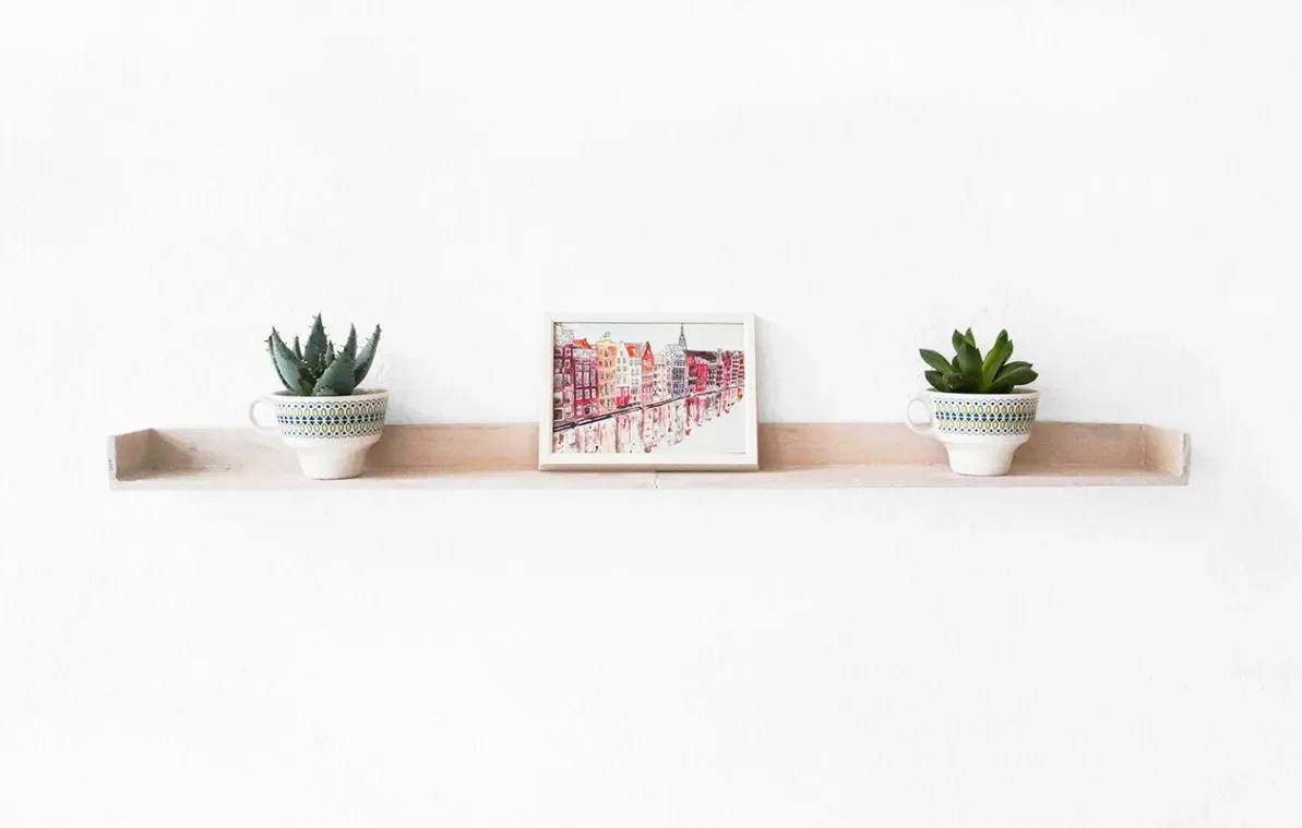 4. Estantería-estante