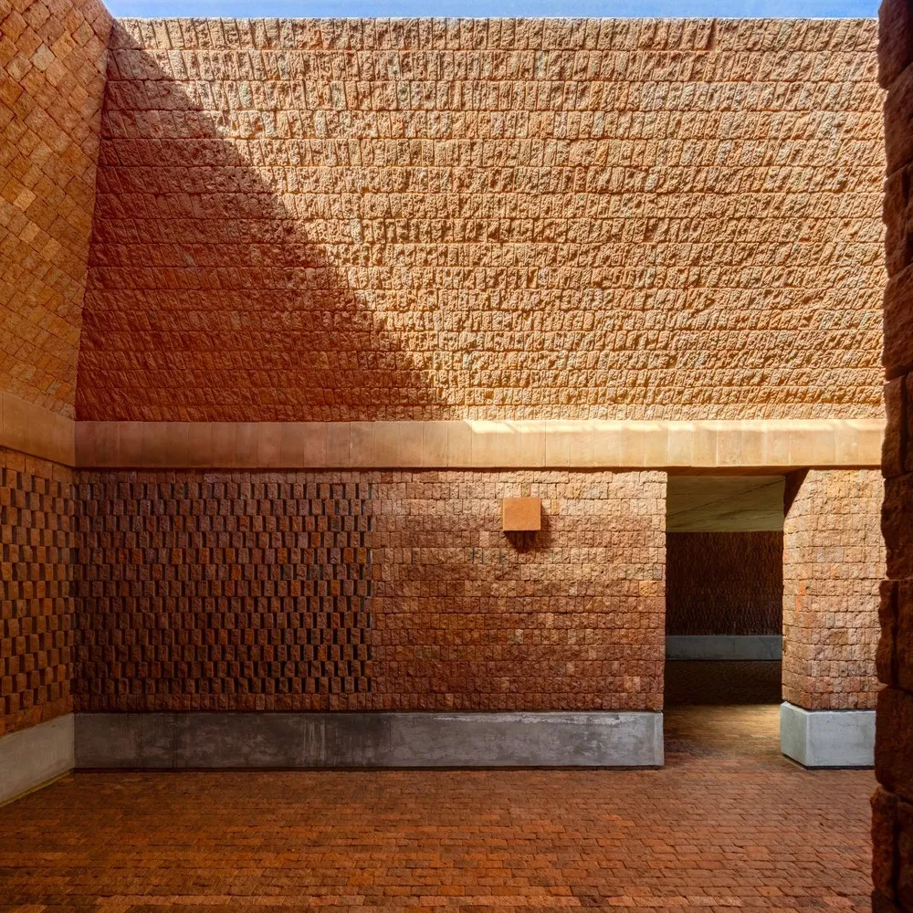 Terrano House by Fernanda Canales in Valle de Bravo, Mexico Terrano House by Fernanda Canales in Valle de Bravo, Mexico