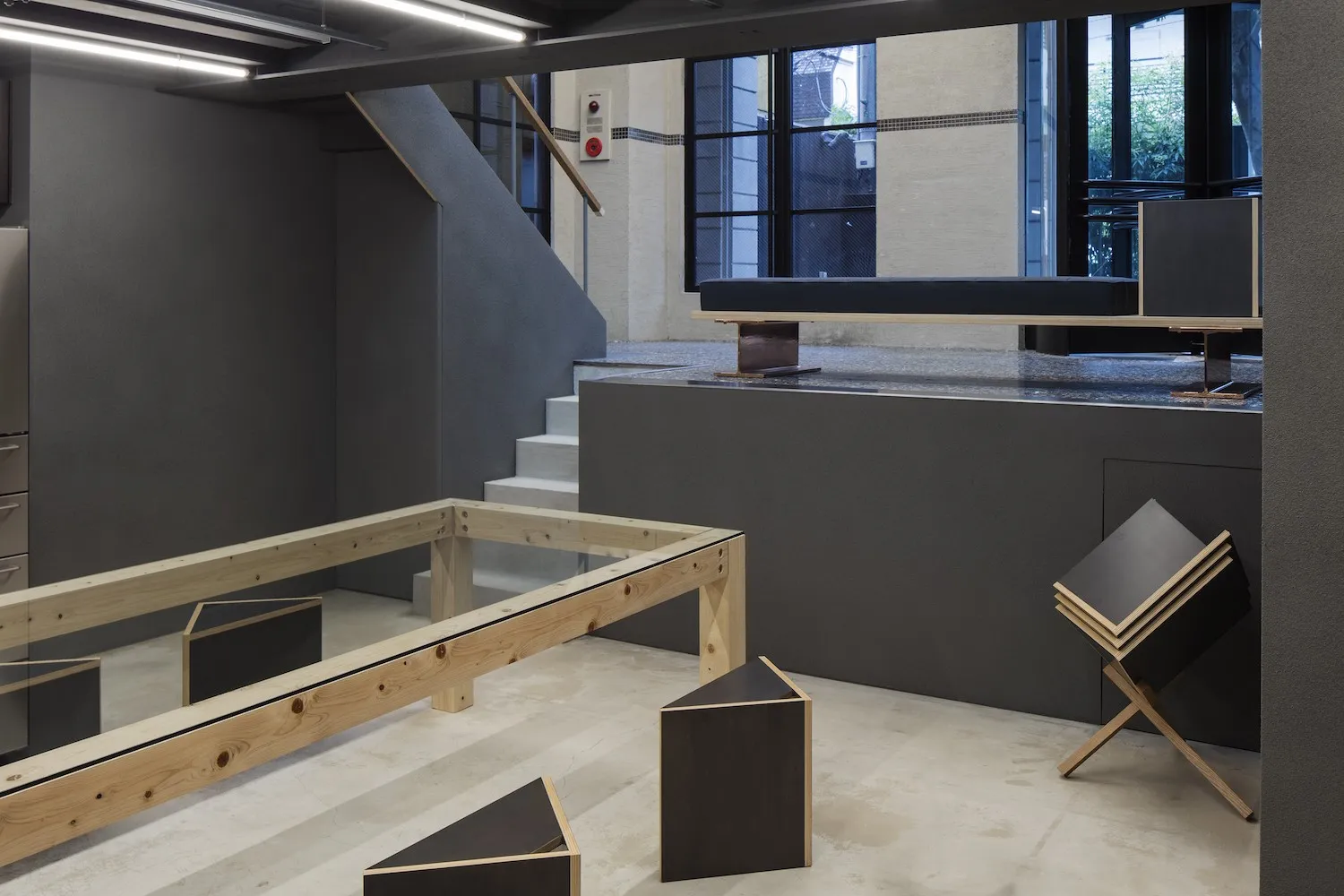 DDAA设计的多彩住宅，位于日本东京都港区