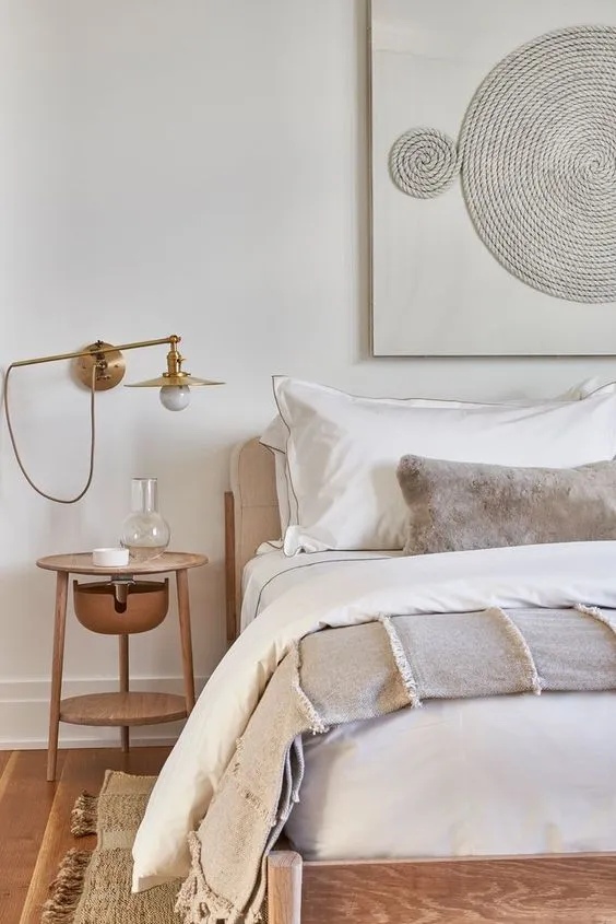 Tips for Choosing Round Bedside Tables