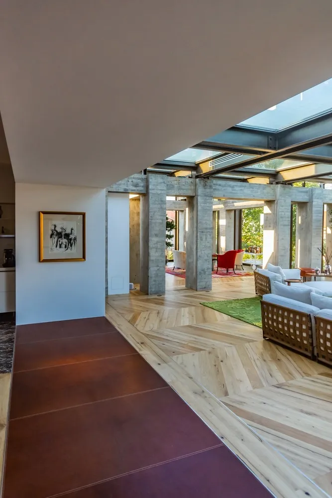 4M Group设计的波黑山小屋BM位于科索沃普里什蒂纳