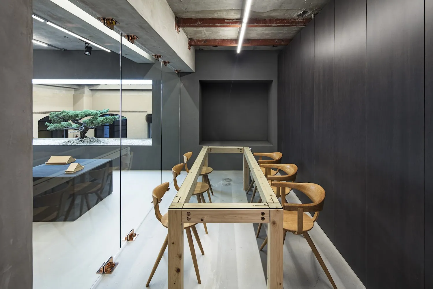 DDAA设计的多彩住宅，位于日本东京都港区