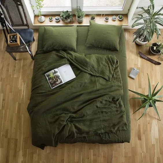Relaxing and Stylish Green Bed for Bedroom