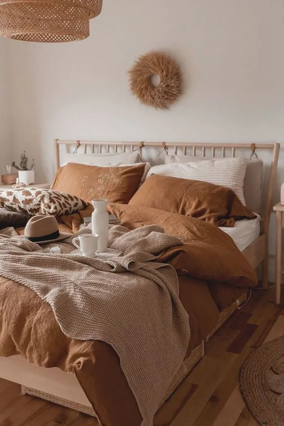 如何打造最美丽美观的卧室装饰