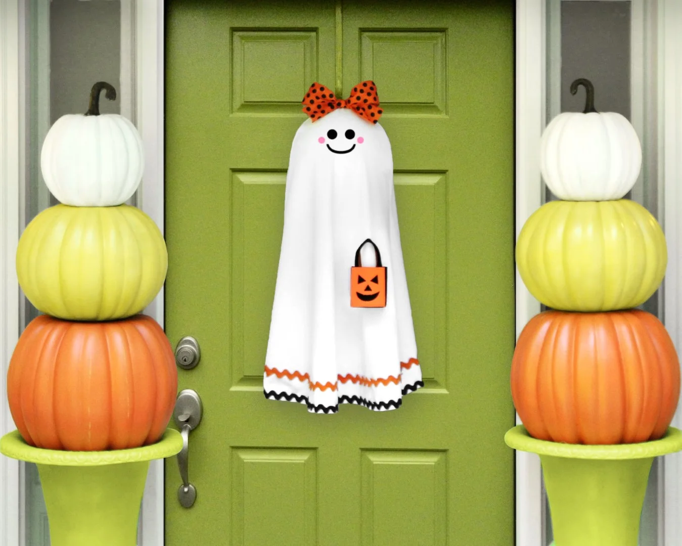 5. Guirnalda adorable de fantasma de Halloween