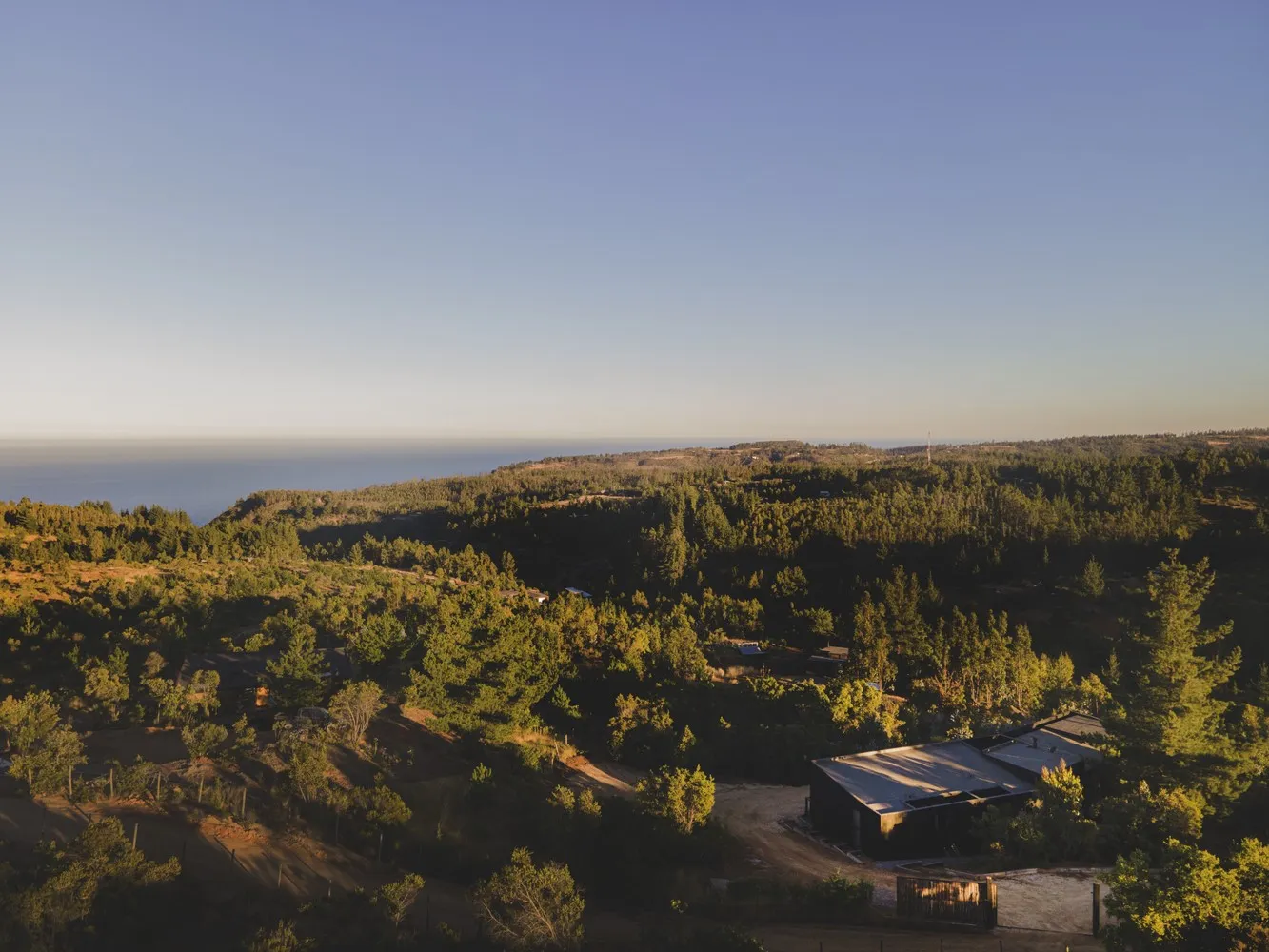 Дім Пуертекілло від Estudio Base Arquitectos у Навідаде, Чилі