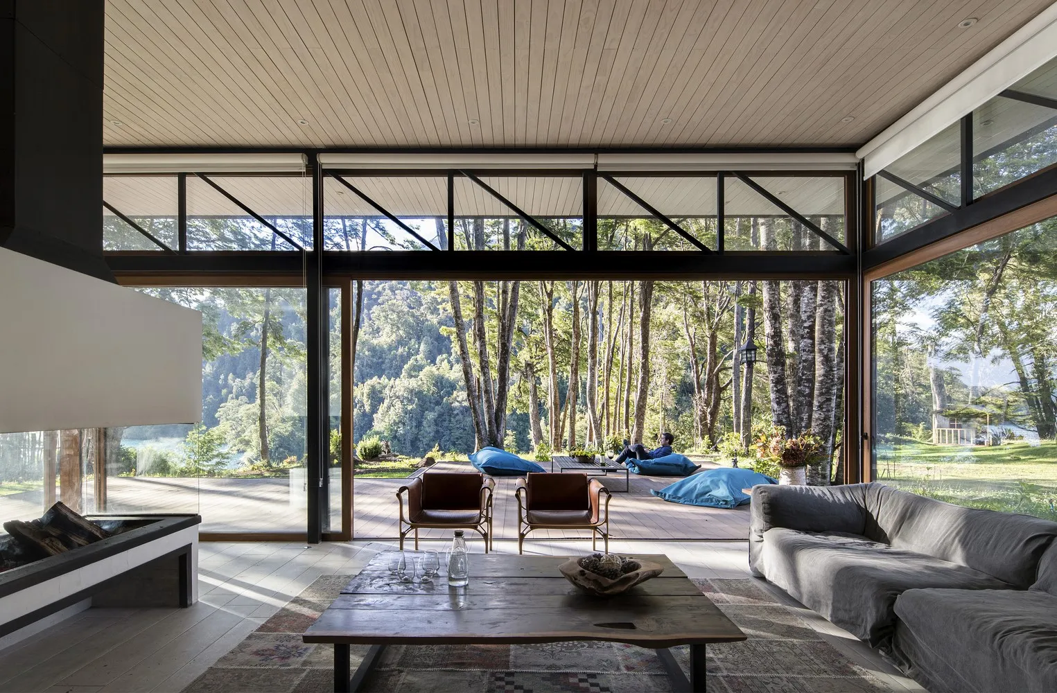 帕塔哥尼亚综合体由Estudio Base Arquitectos在智利帕塔哥尼亚设计