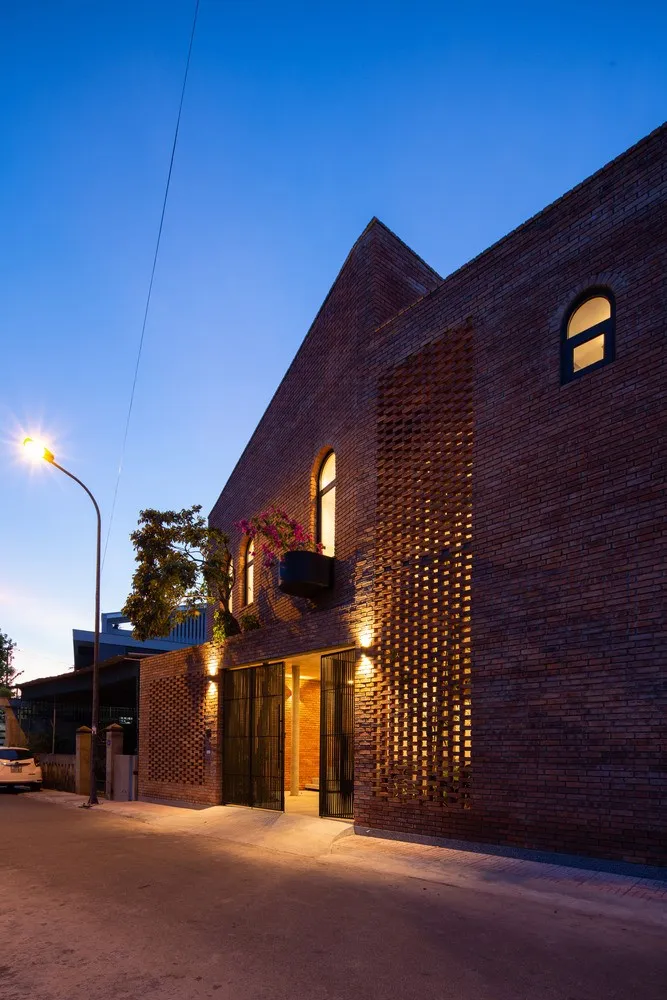 Tiamo House by Dom Architect Studio in Ha Tinh, Vietnam