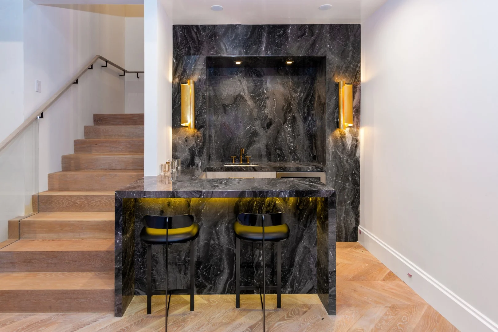 14. Модерн Беверлі-Хілз