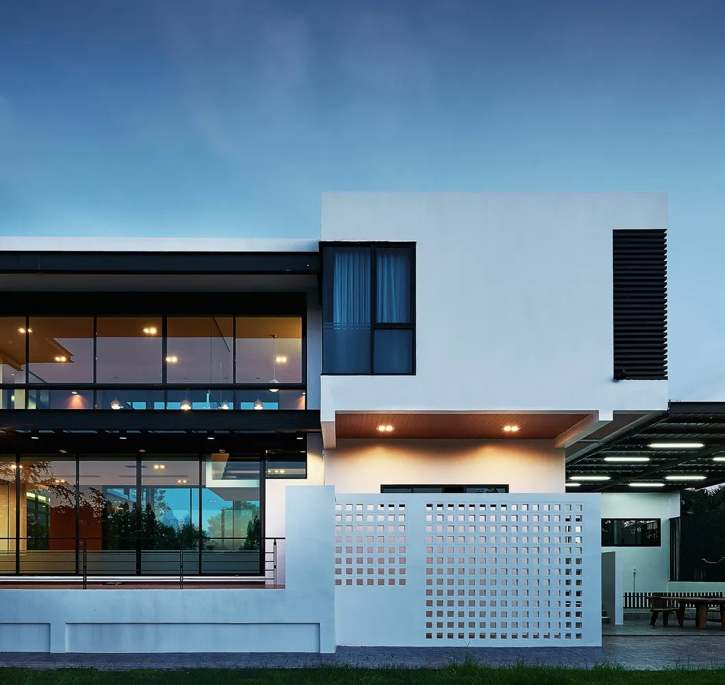 Sute Architect设计的K. Por住宅位于泰国坦巴永约帕府 Sute Architect设计的K. Por住宅位于泰国坦巴永约帕府