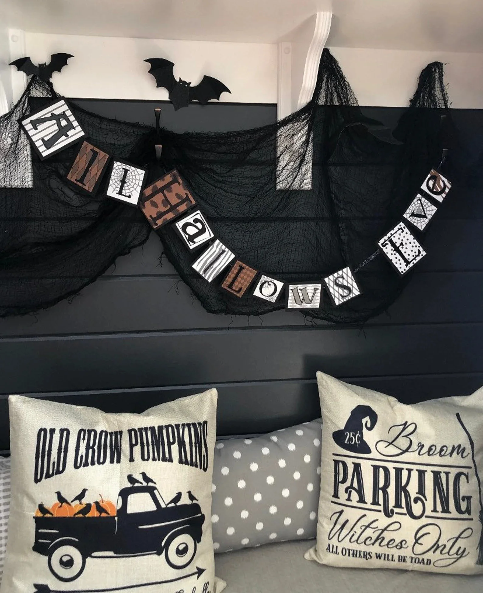 13. Bandera All Hallows Eve