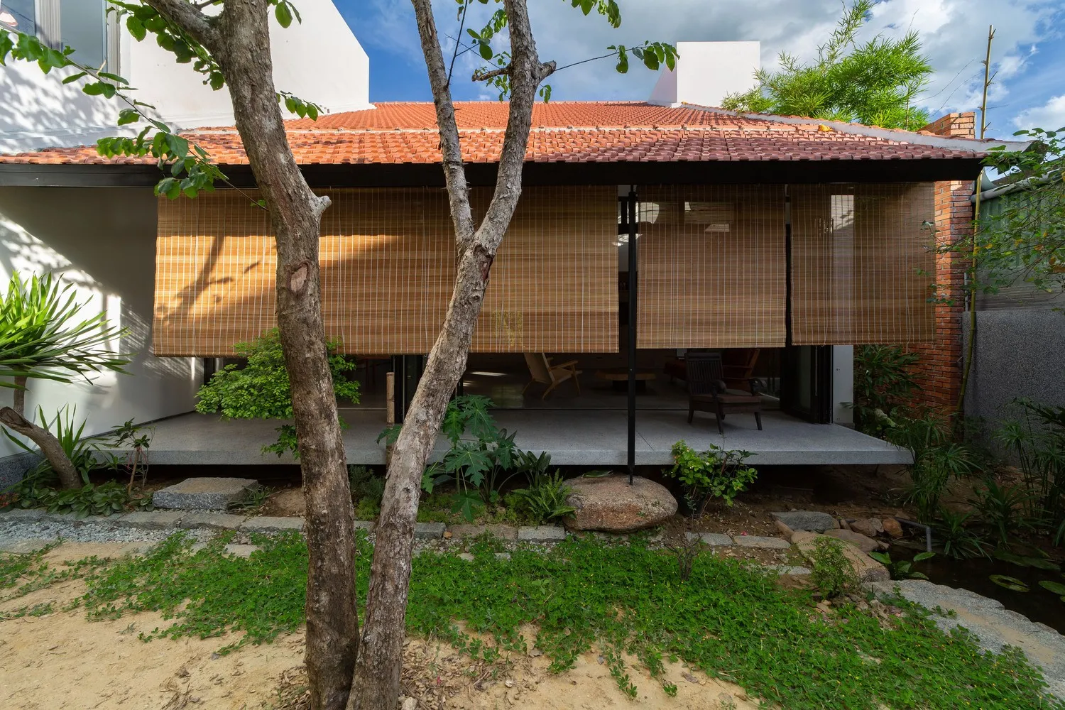 Tiamo House by Dom Architect Studio in Ha Tinh, Vietnam