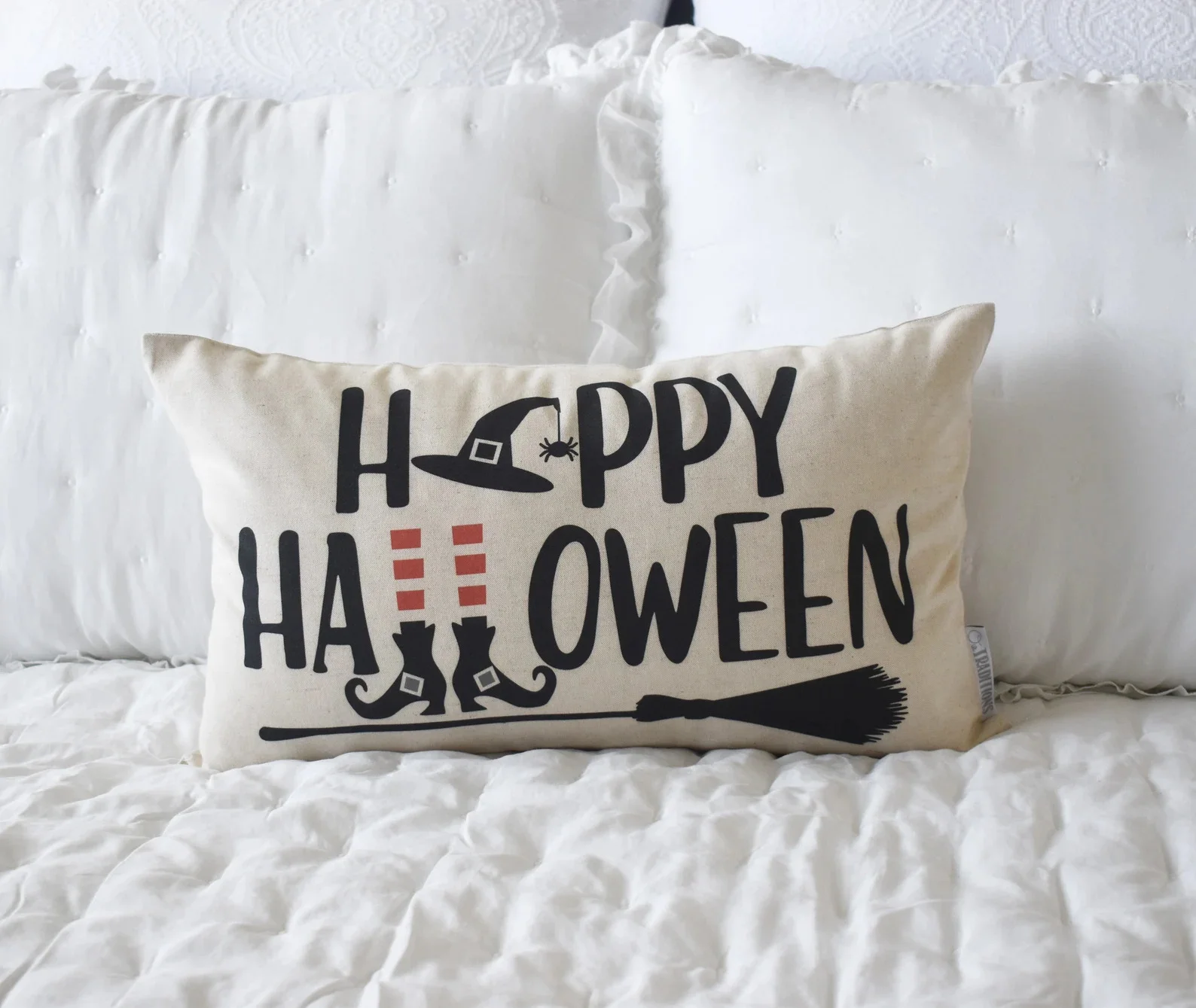 10. Almohada con alfombra de Halloween