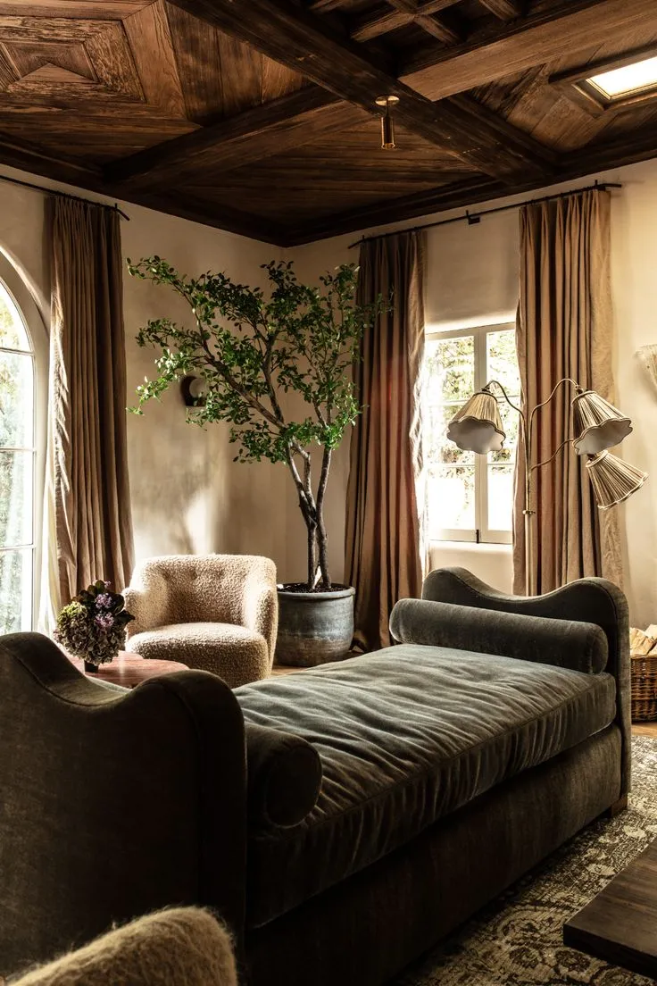 Tips for Using Brown Wall Color in Decoration