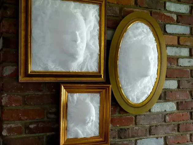 DIY Ghost Photo Frame