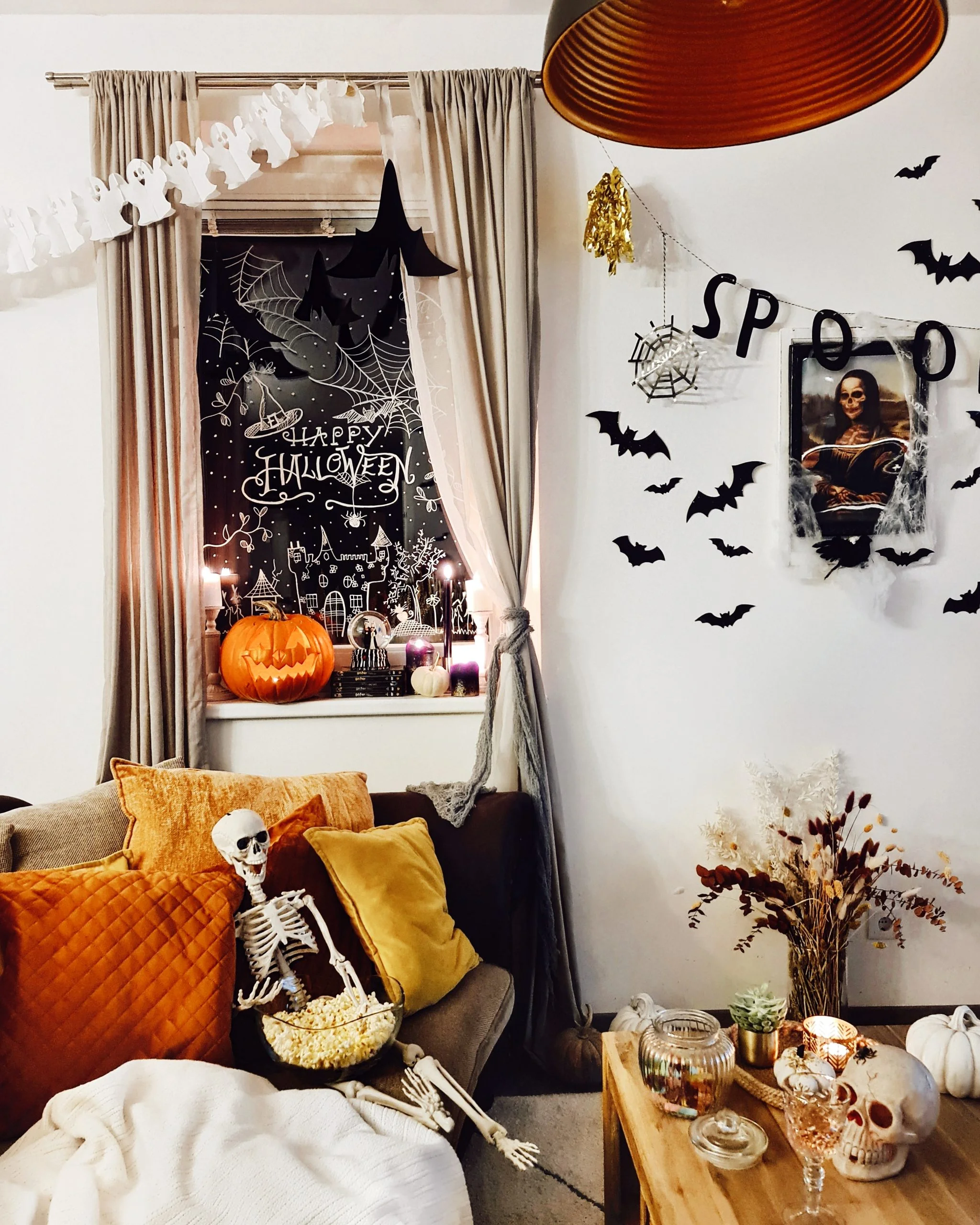 12. Dibujos en la ventana con tiza