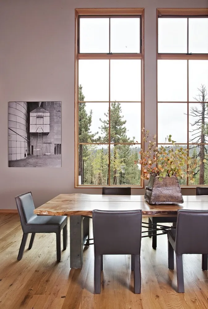 Haus am Tahoe-Ufer von WA Design Inc in Nevada, USA