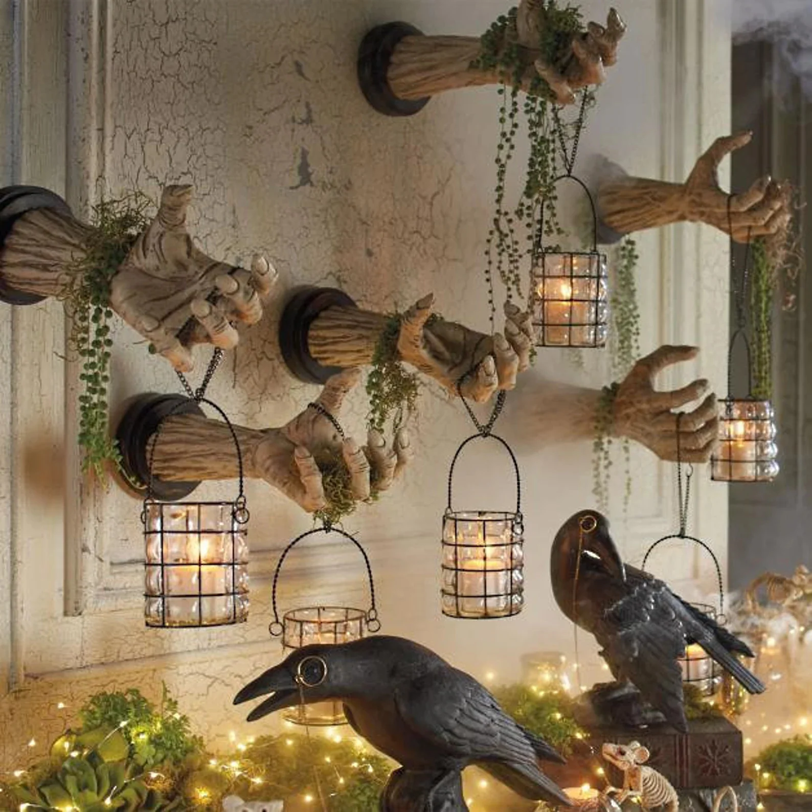 17. 女巫恶魔手臂雕像