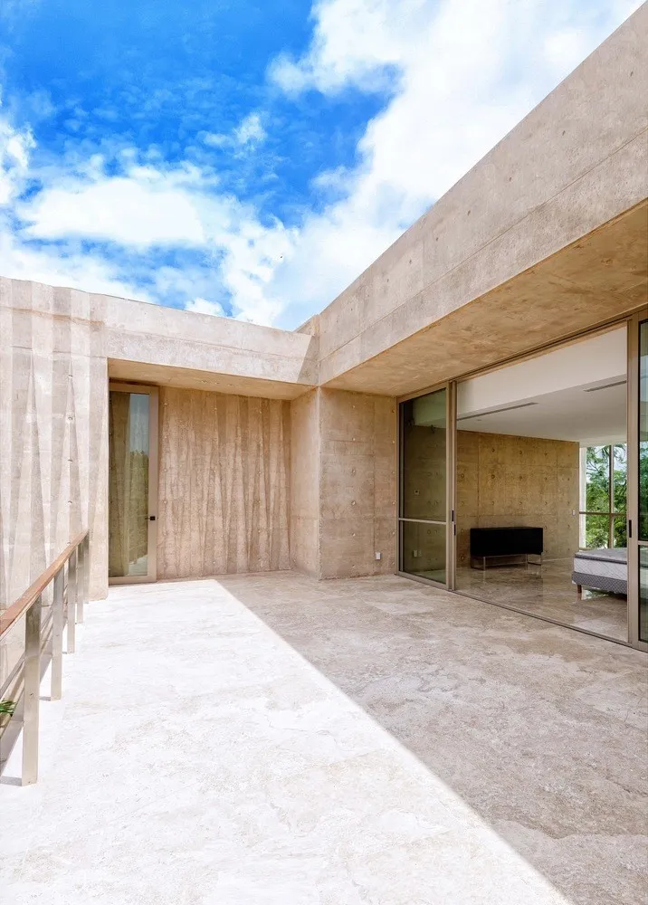 墨西哥坎昆的家由弗朗西斯科·埃利亚斯工作室设计