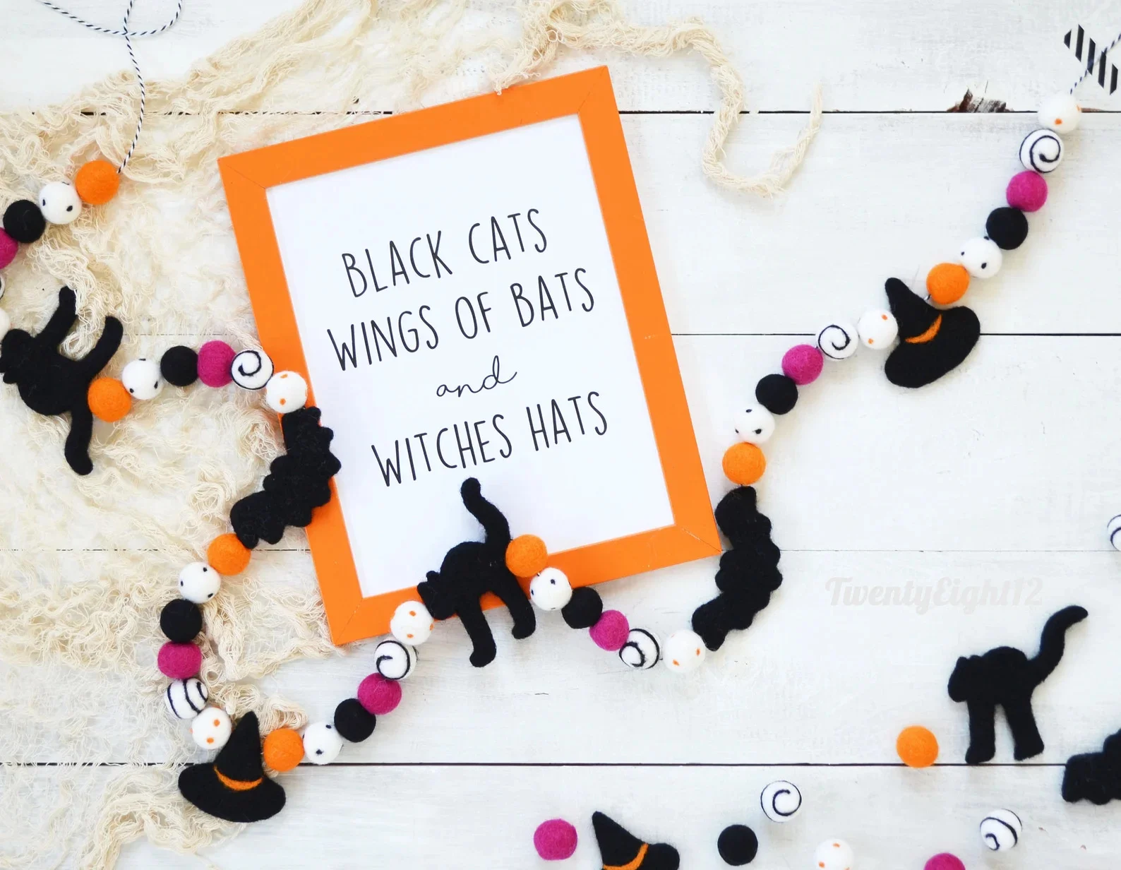 9. Гирлянда із фетру з Хеллоуїном