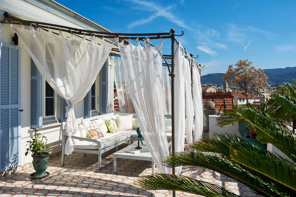 13. Villa Belle Epoque, N Ice