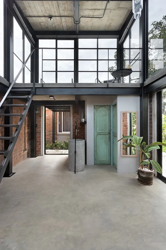 Little Quinn House by Taller ACÁ in Guatemala