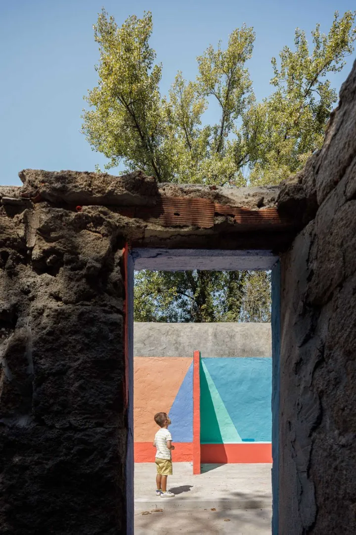 葡萄牙保罗·莫雷拉建筑事务所与Verkron艺术集体的Escadinhas步行道项目 葡萄牙保罗·莫雷拉建筑事务所与Verkron艺术集体的Escadinhas步行道项目