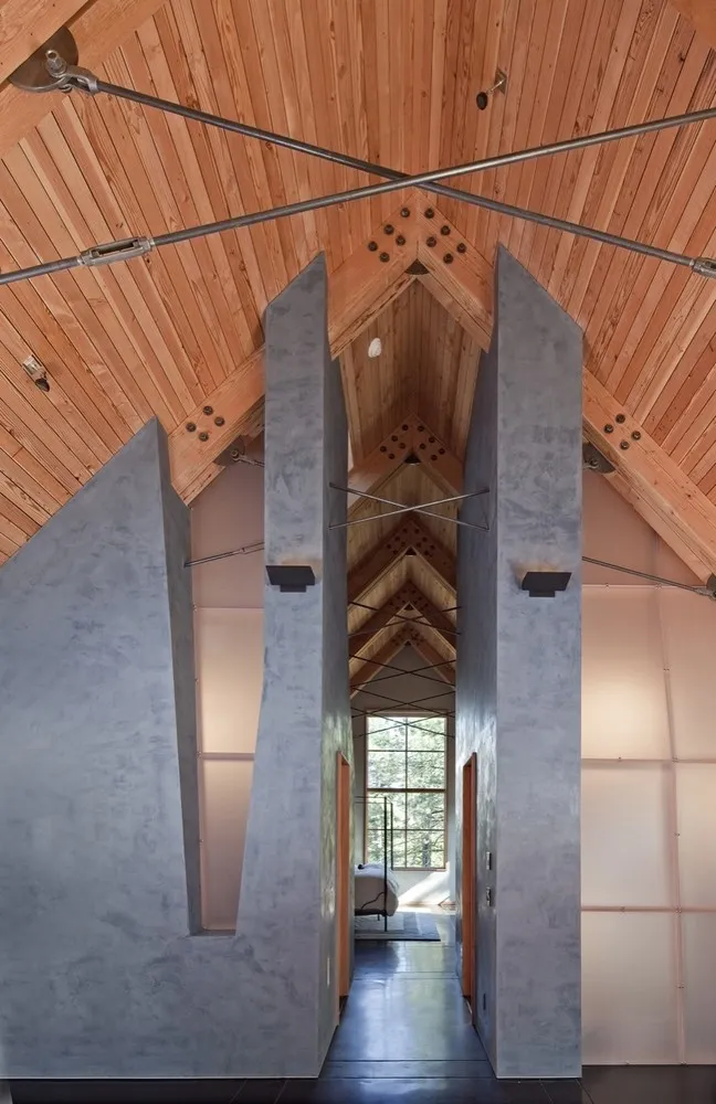 Haus am Tahoe-Ufer von WA Design Inc in Nevada, USA