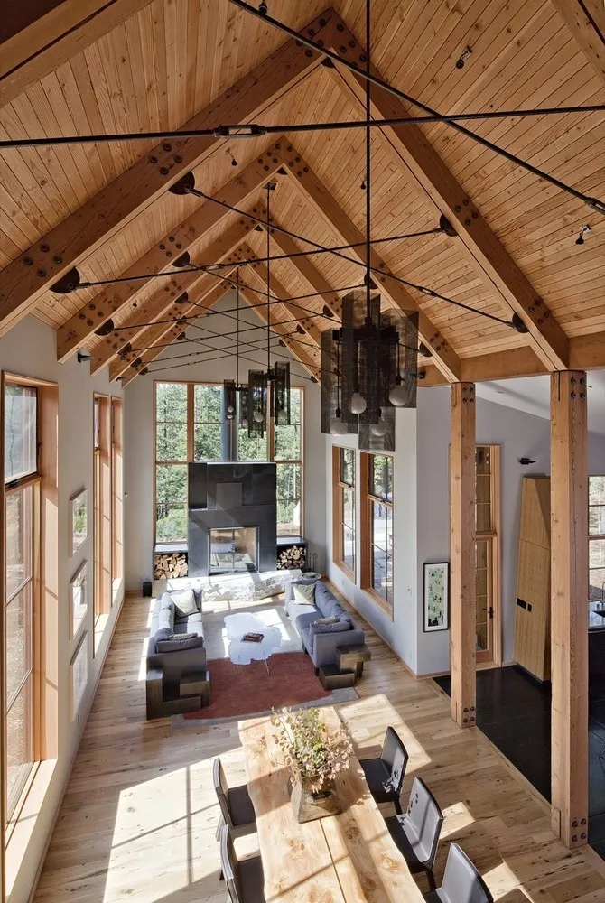 Haus am Tahoe-Ufer von WA Design Inc in Nevada, USA