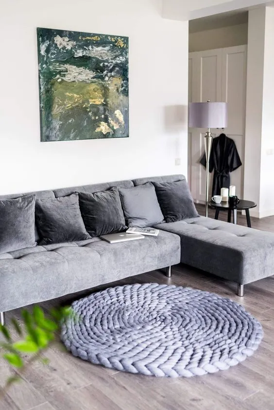 客厅优雅的圆形手工编织地毯款式