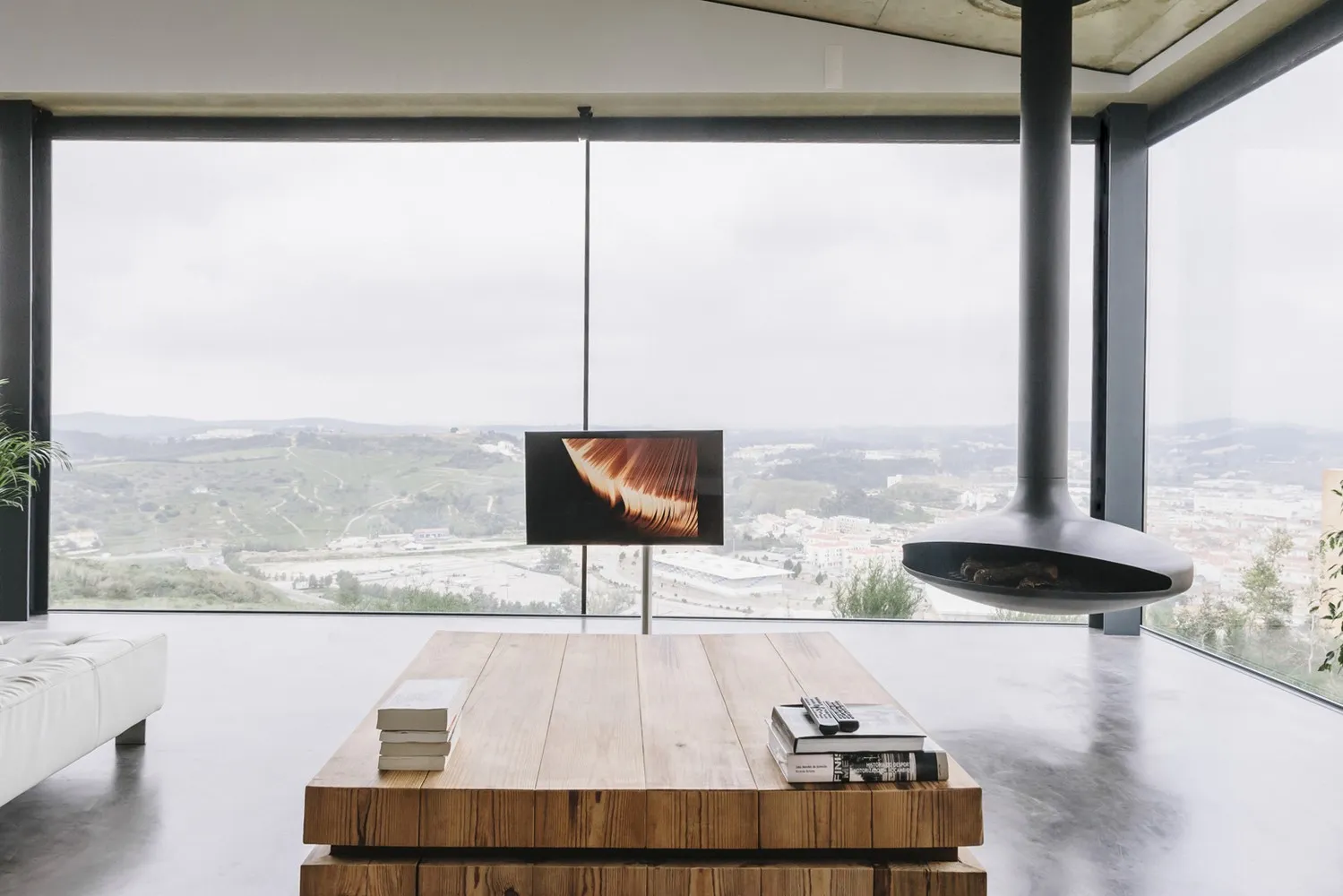 葡萄牙托雷斯-韦德拉尔的Varatojo住宅，由Atelier Data设计