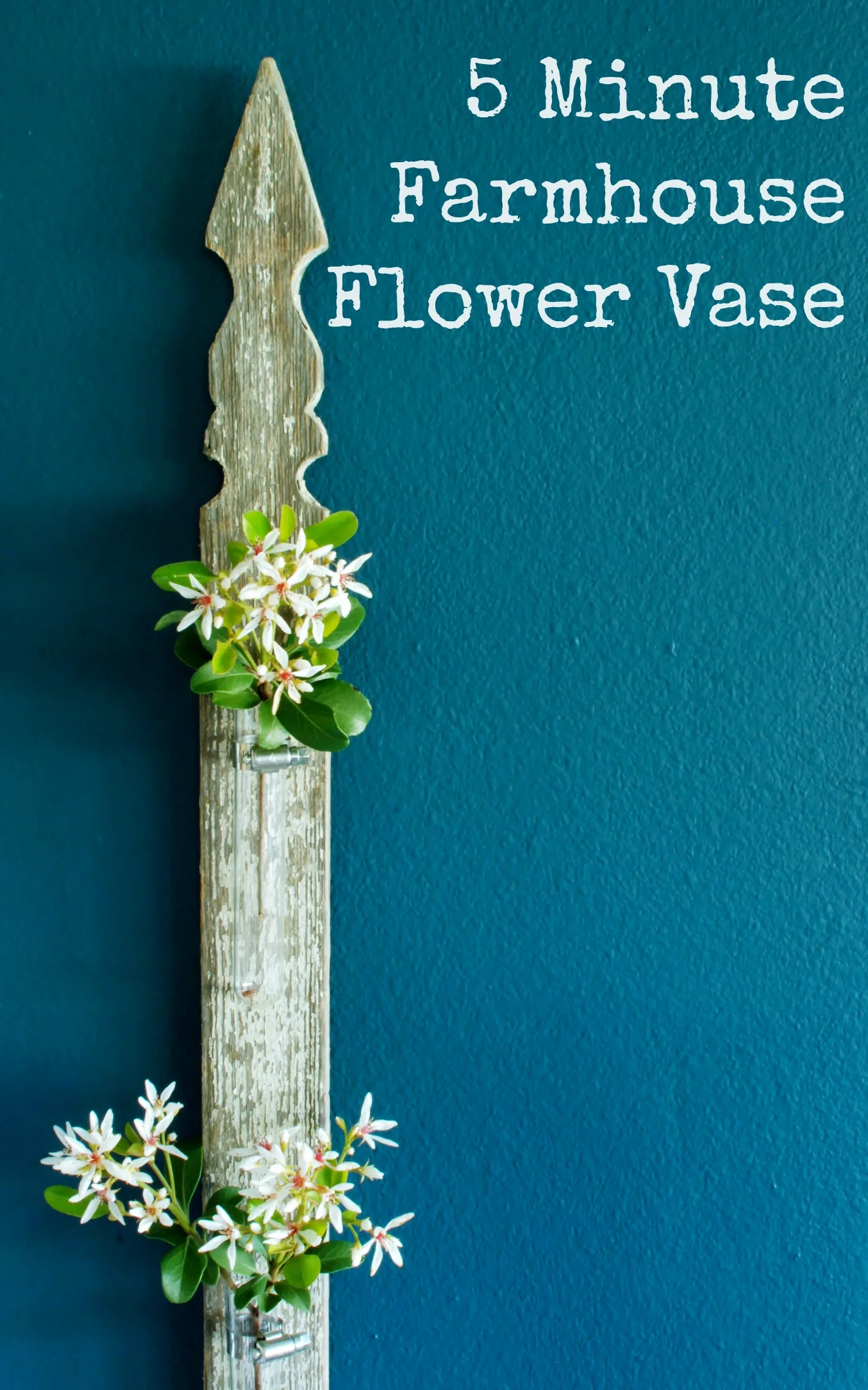 16. FARMER'S GATE STANDARD VASE FOR FLOWERS