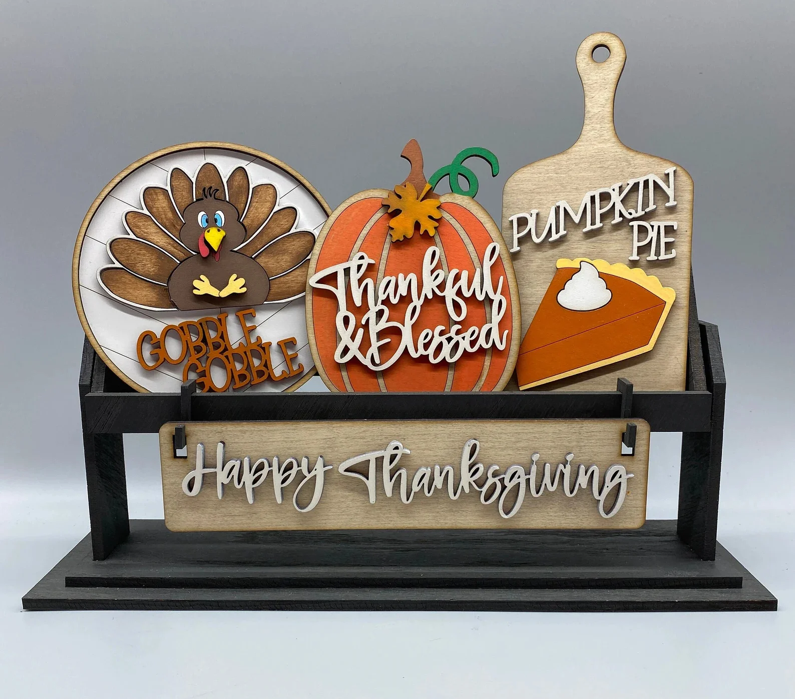 12. Accesorios decorativos para el Día de Acción de Gracias