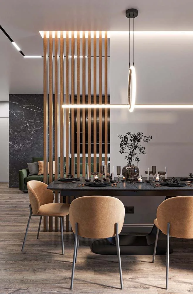 美丽的斜切隔断模型