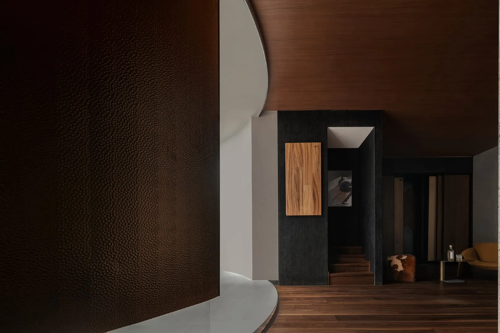 Гігантський виставковий зал на підлозі від DHB Design у Ченду, Китай Гігантський виставковий зал на підлозі від DHB Design у Ченду, Китай