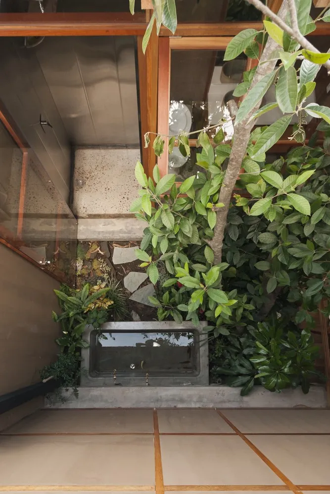 Дім серед дерев від El Sindicato Arquitectura в Кіто, Еквадор Дім серед дерев від El Sindicato Arquitectura в Кіто, Еквадор