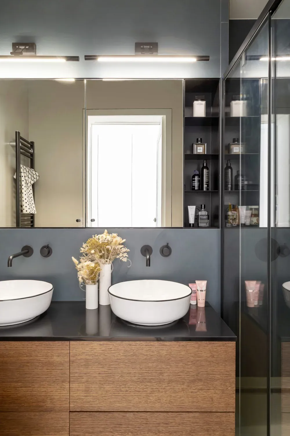 Paris Apartment Developing Color Perception