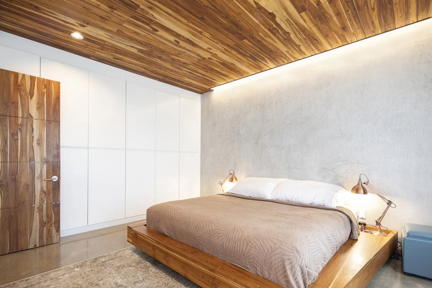 哥斯达黎加诺萨尔的MARU之家由LOOP Design Studio设计