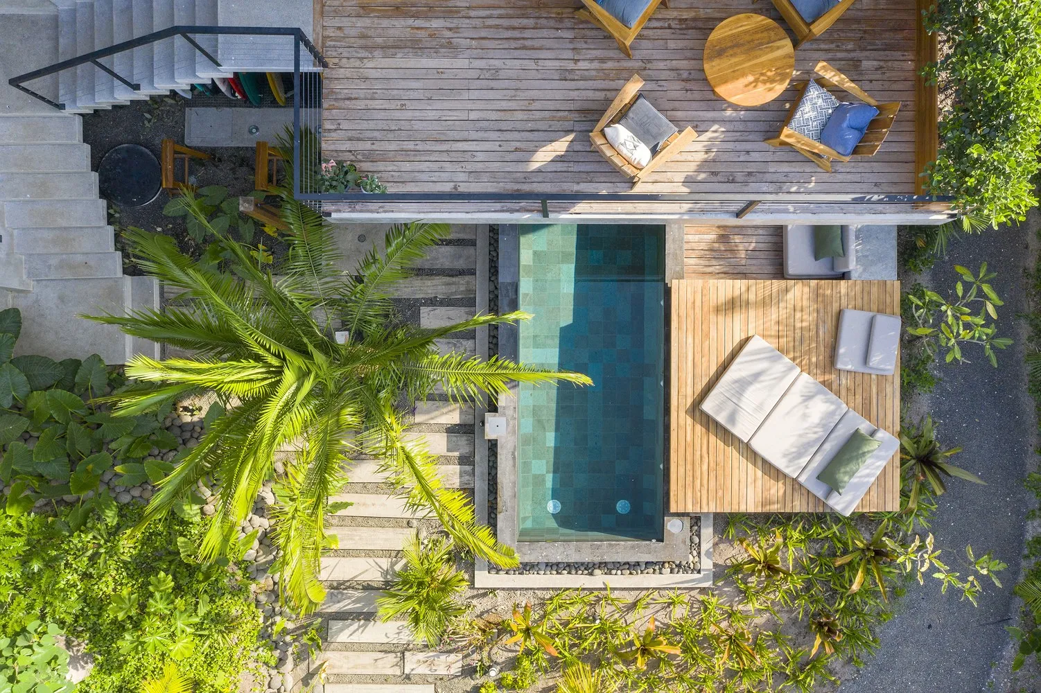 哥斯达黎加诺萨尔的MARU之家由LOOP Design Studio设计