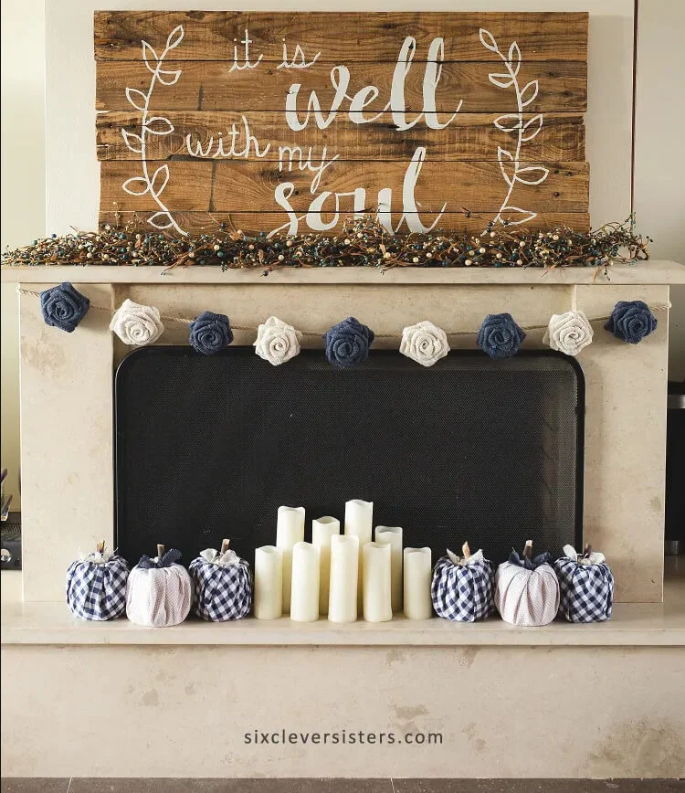 13. Guirnalda con rosa de jean