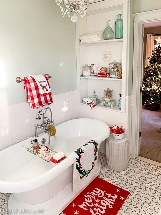 BEST IDEAS AND SOLUTIONS FOR BATHROOM DECORATION FOR CHRISTMAS