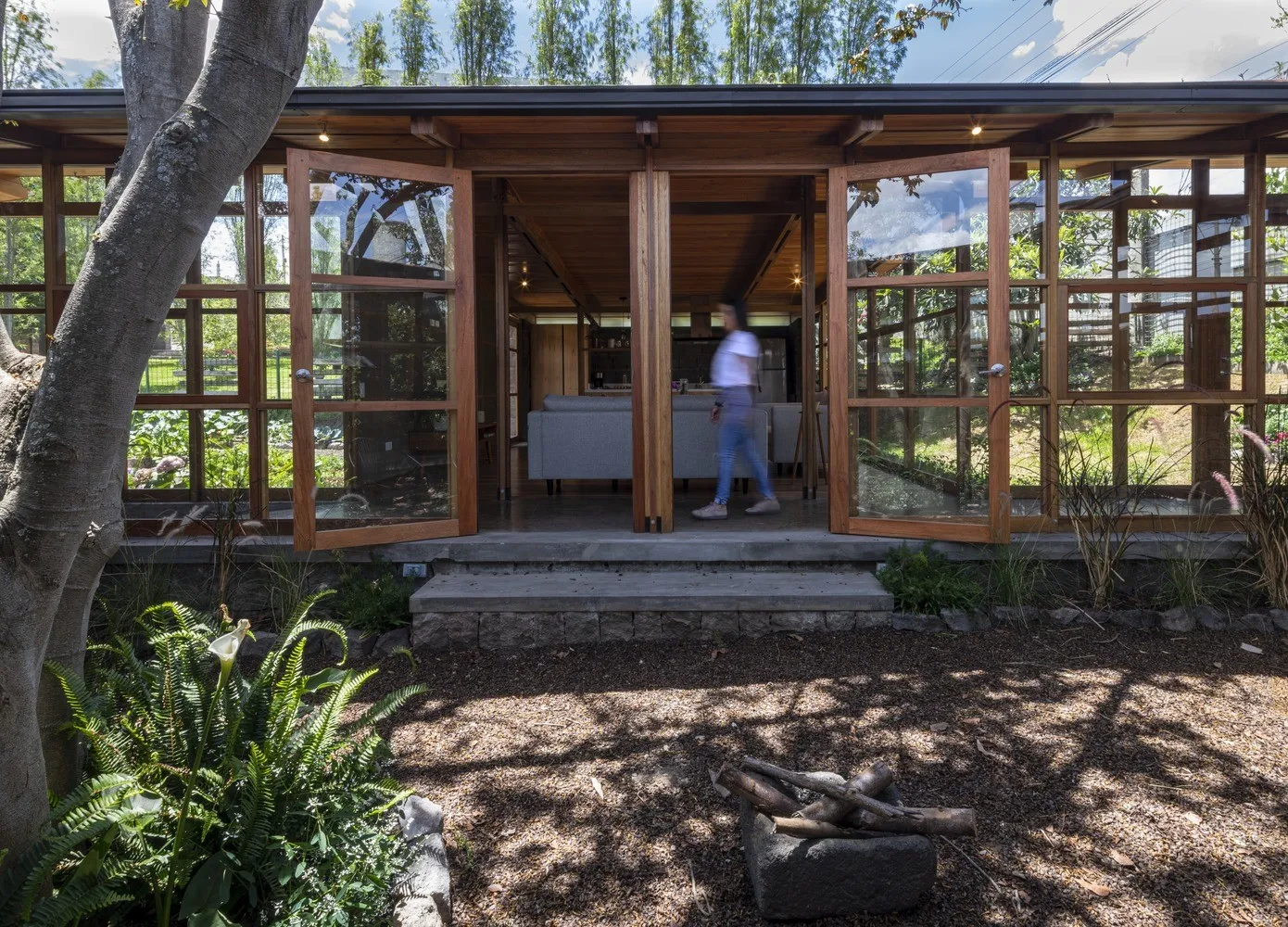 Дім серед дерев від El Sindicato Arquitectura в Кіто, Еквадор Дім серед дерев від El Sindicato Arquitectura в Кіто, Еквадор