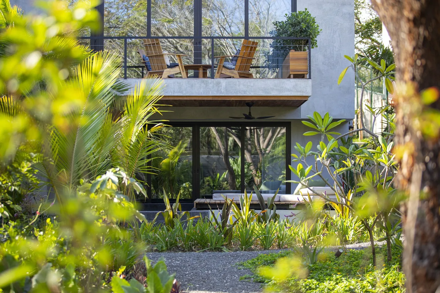 哥斯达黎加诺萨尔的MARU之家由LOOP Design Studio设计