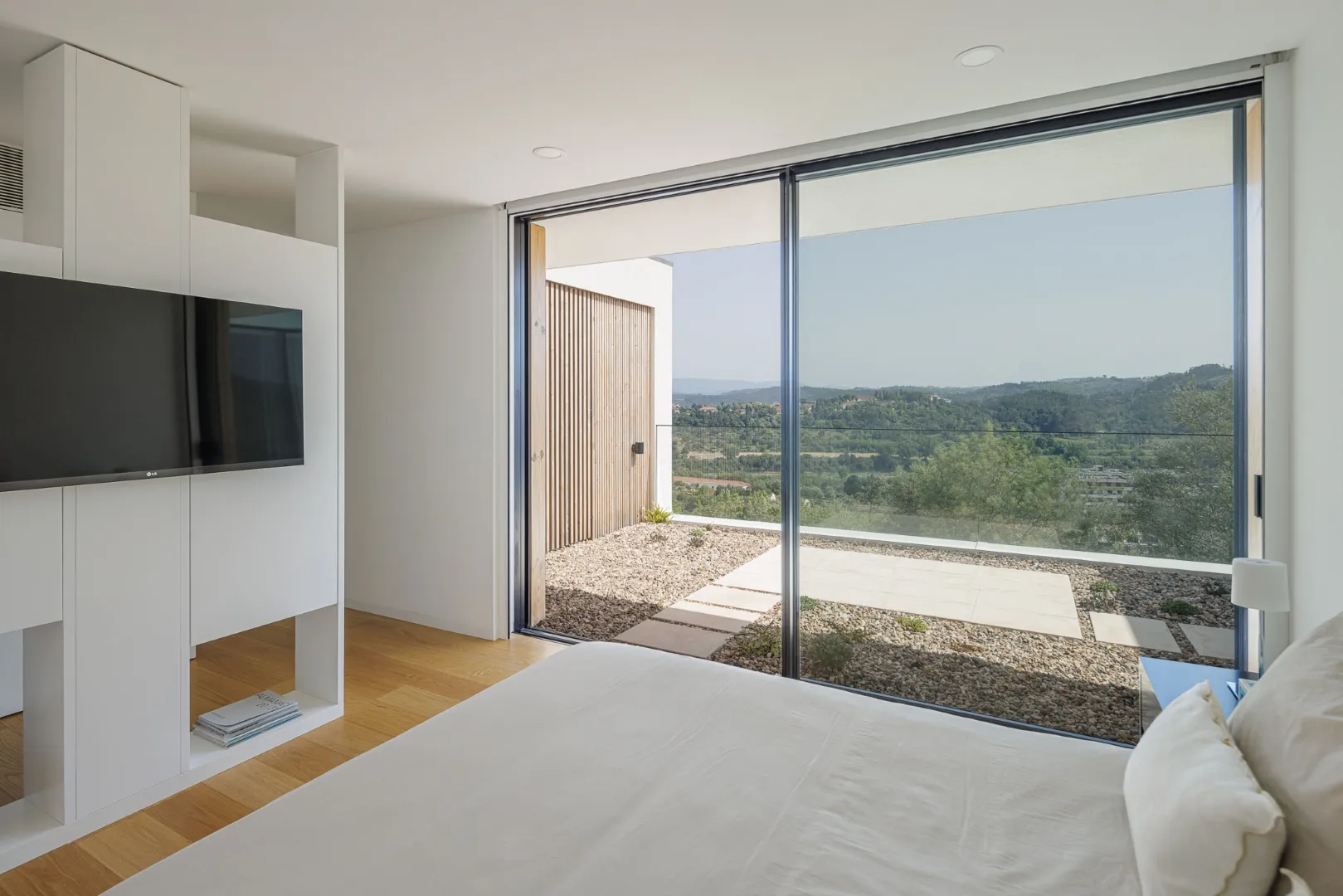 Дом JC от архитектора Марио Альвеса в Коймбре, Португалия Дом JC от архитектора Марио Альвеса в Коймбре, Португалия