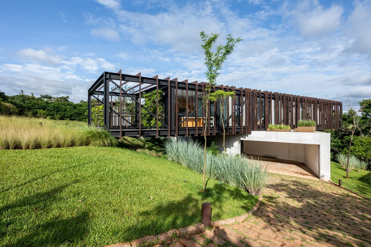 巴西圣保罗FGMF设计的Cigarra住宅