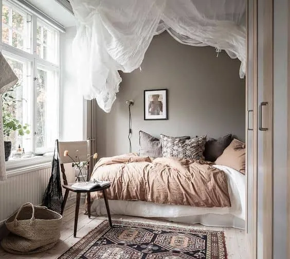 Transform Your Space Into a Dreamy Bedroom with These Stylish Decorating Tips
