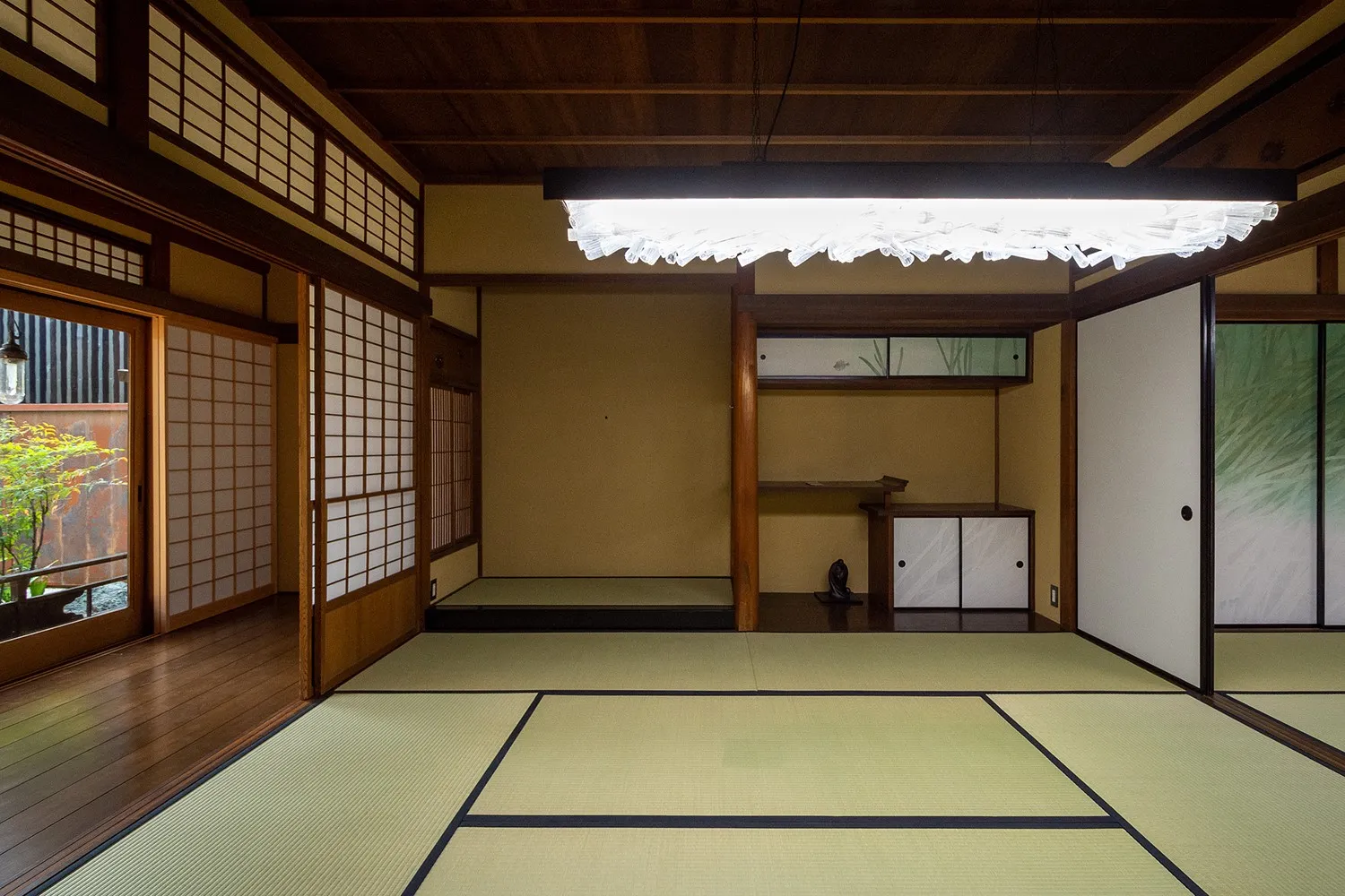 Tokugawa-chō Hotel by Tomoya Uno Architects in Aichi, Japan